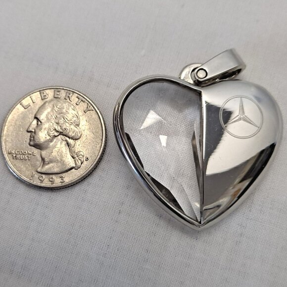 VINTAGE RARE MERCEDES BENZ LOVE ~ HEART KEY CHAIN PENDANT ~ STATEMENT BENZ BLING - Picture 10 of 10